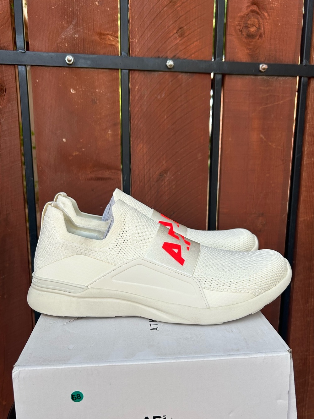 APL TechLoom Bliss Shoes Womens Size 9.5 Triple Pristine Magma Slip On Running